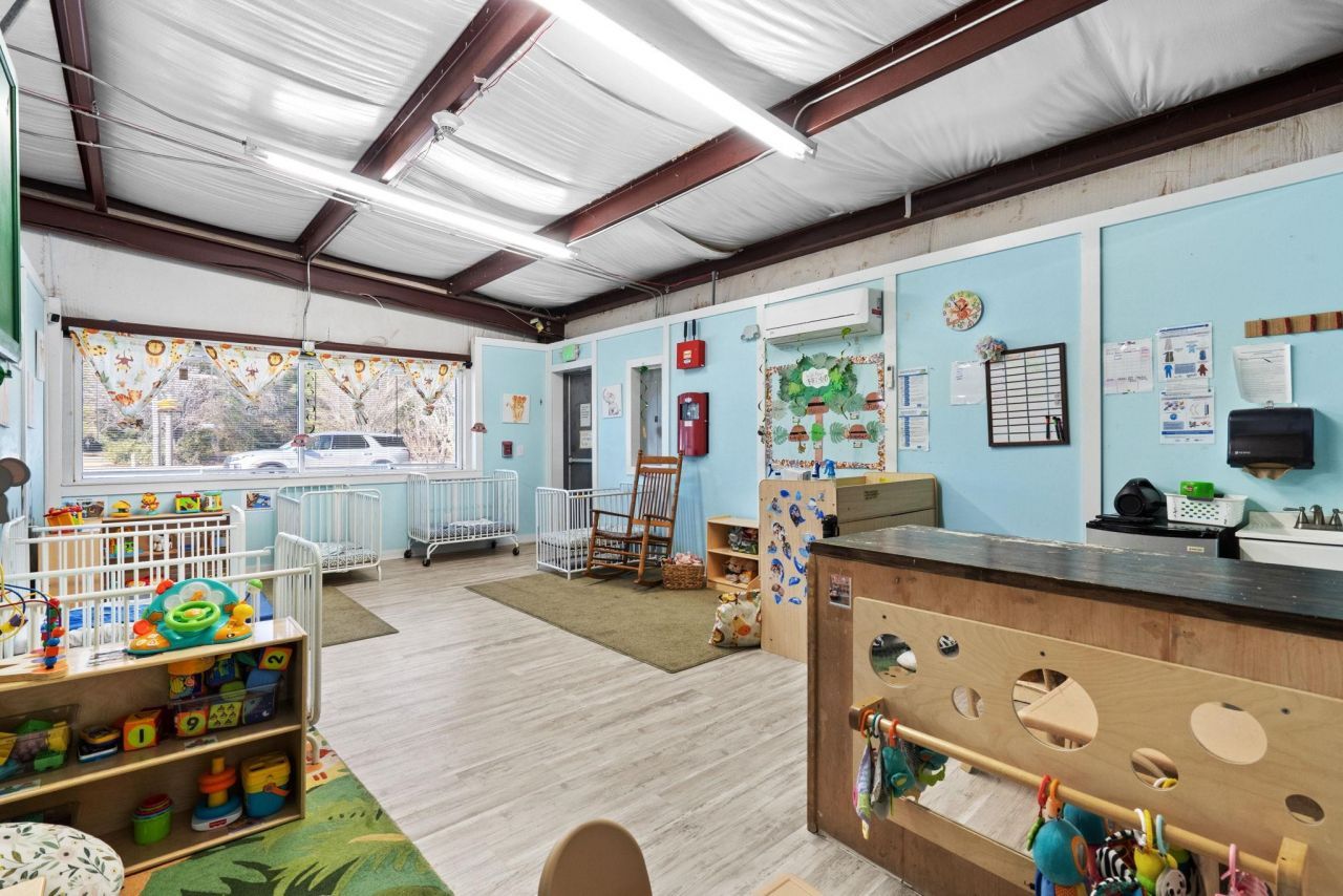 3080 Highway 905 Photo 8