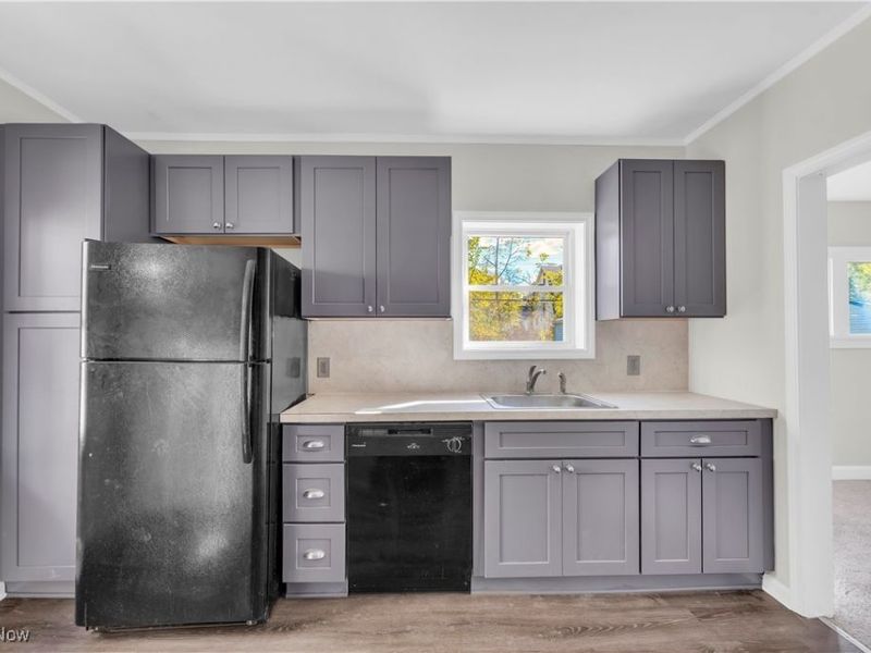 945 Nela View Road, Cleveland Heights, OH 44112 Photo 13