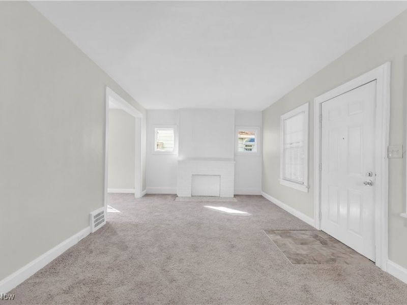 945 Nela View Road, Cleveland Heights, OH 44112 Photo 6