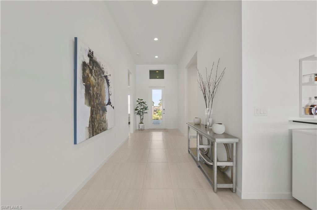 9072 Wisteria Way, Naples, FL 34114 Photo