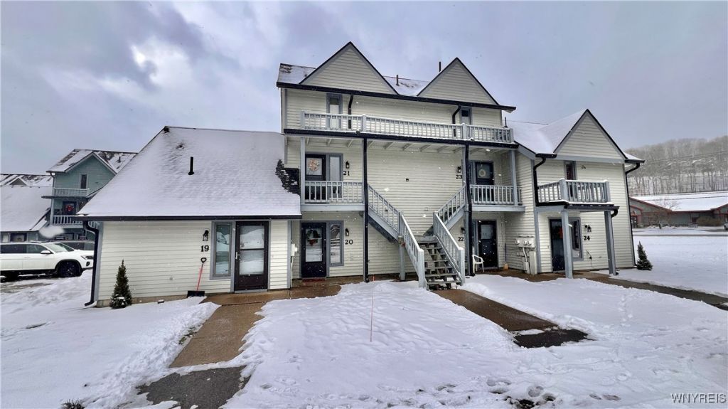 20 Wildflower, Ellicottville, NY 14731 Main Photo