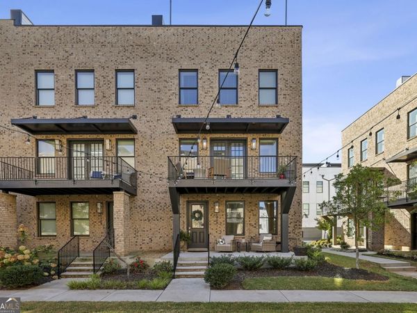 1024 Robert Smalls Way, Atlanta, GA 30318