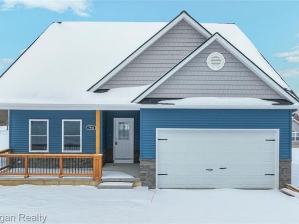 7453 Village Court, Springfield Twp, MI 48350