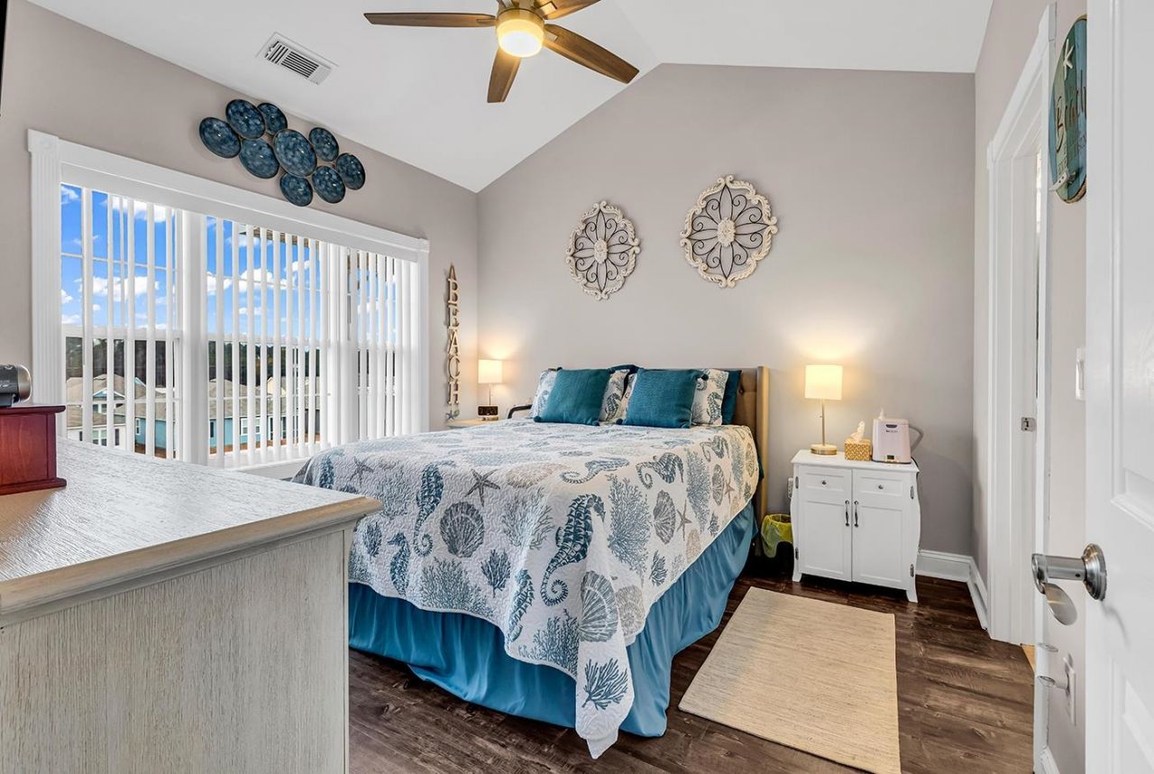 124 S Shore Blvd. Photo 18