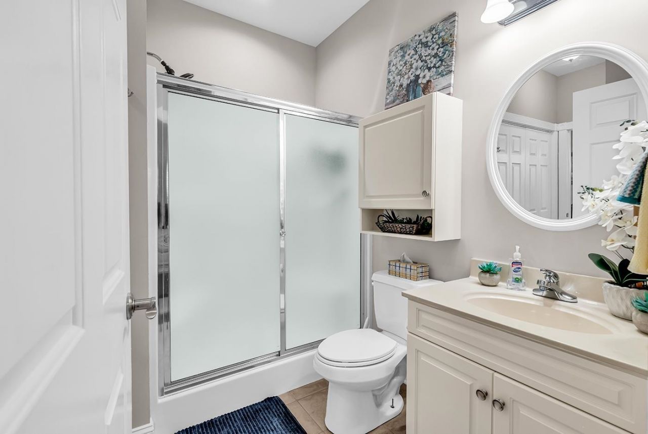 124 S Shore Blvd. Photo 19