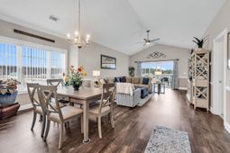 124 S Shore Blvd. photo 4