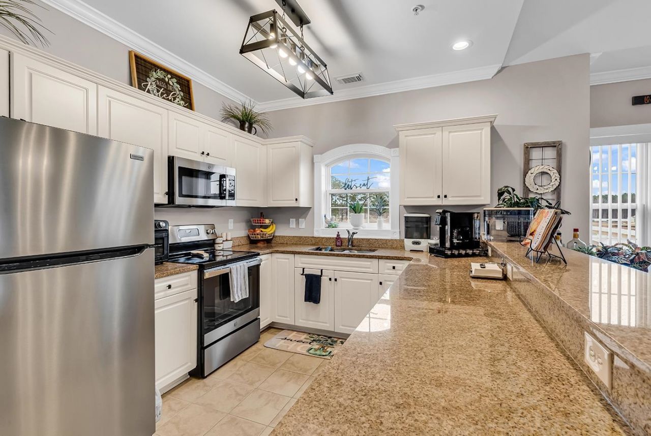 124 S Shore Blvd. Photo 4