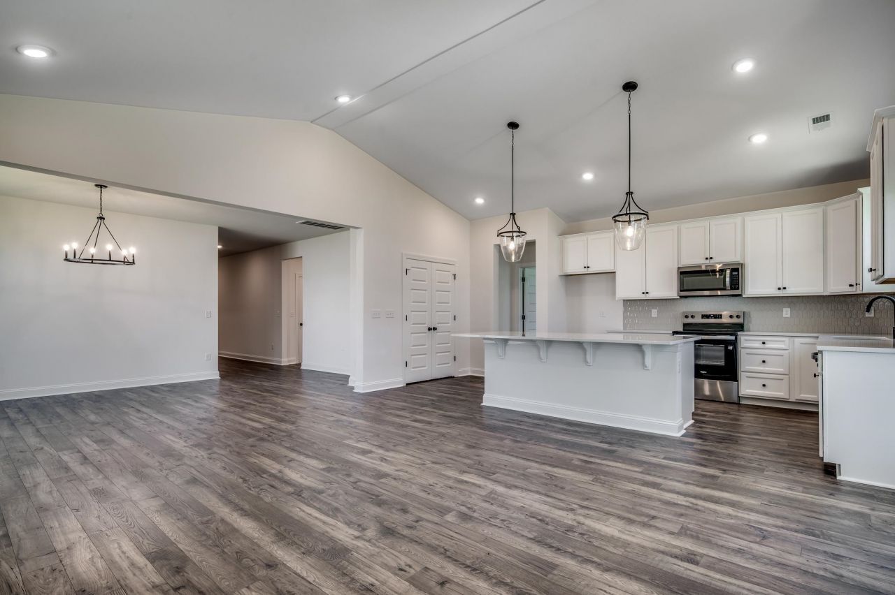 163 Glengrove Lane Photo 10