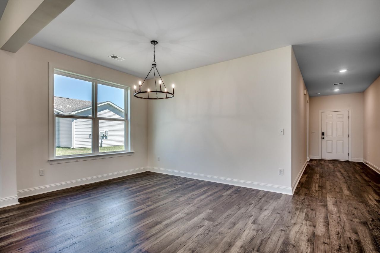 163 Glengrove Lane Photo 7