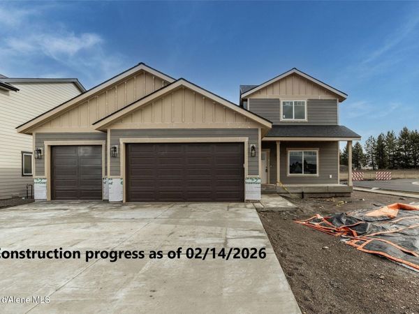 2660 N Neptune St, Post Falls, ID 83854