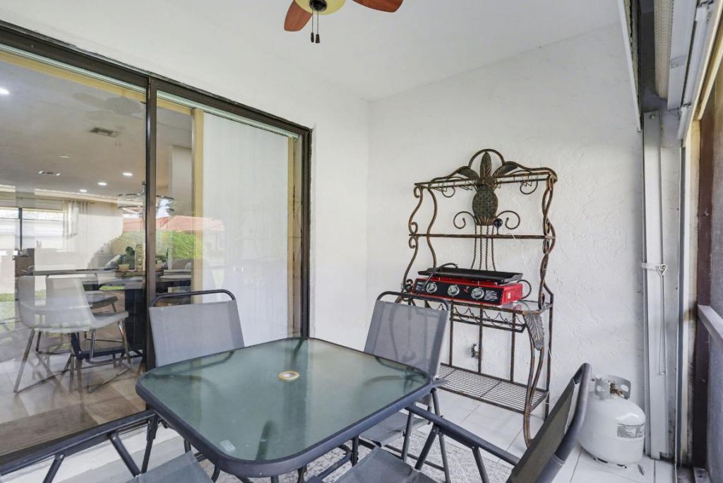 4635 Apple Tree Circle, Unit A, Boynton Beach, FL 33436 Photo