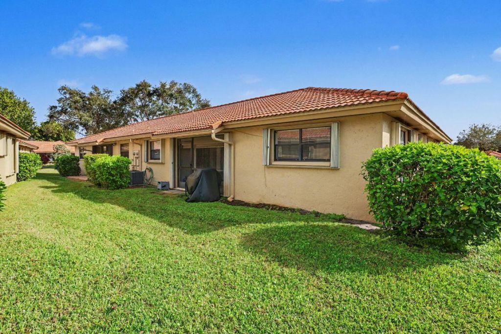 4635 Apple Tree Circle, Unit A, Boynton Beach, FL 33436 Photo