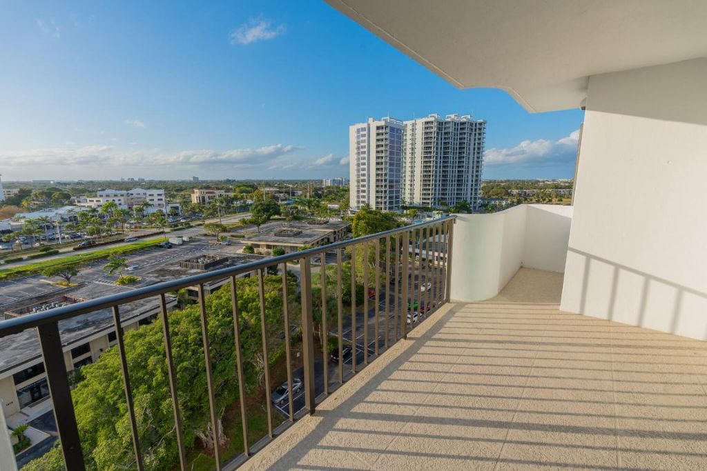 1200 Marine Way, Unit 907, North Palm Beach, FL 33408 Photo