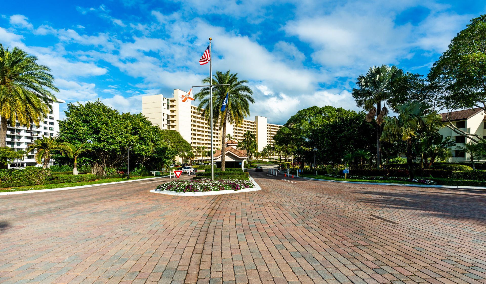 1200 Marine Way, Unit 907, North Palm Beach, FL 33408 Photo
