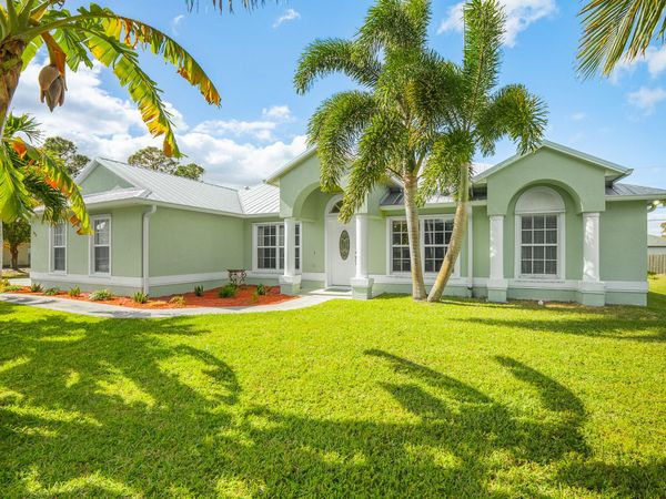 1852 SW Erie Street, Port St. Lucie, FL 34953