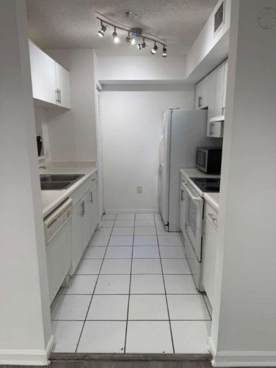 4844 N State Road 7, Unit 305, Coconut Creek, FL 33073 Photo