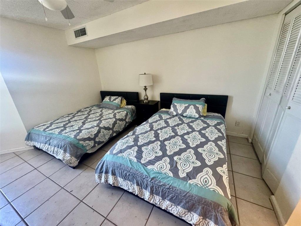 1000 S Ocean Boulevard, Unit 15J, Pompano Beach, FL 33062 Photo