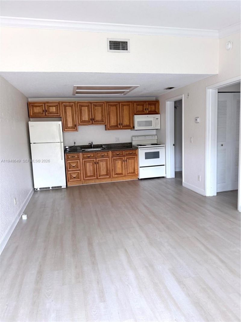 7160 Southgate Blvd, Unit 7160, Tamarac, FL 33321 Photo