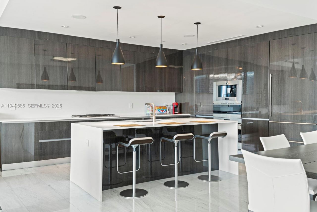 3300 NE 188th St , Unit 414, Aventura, FL 33180 Photo