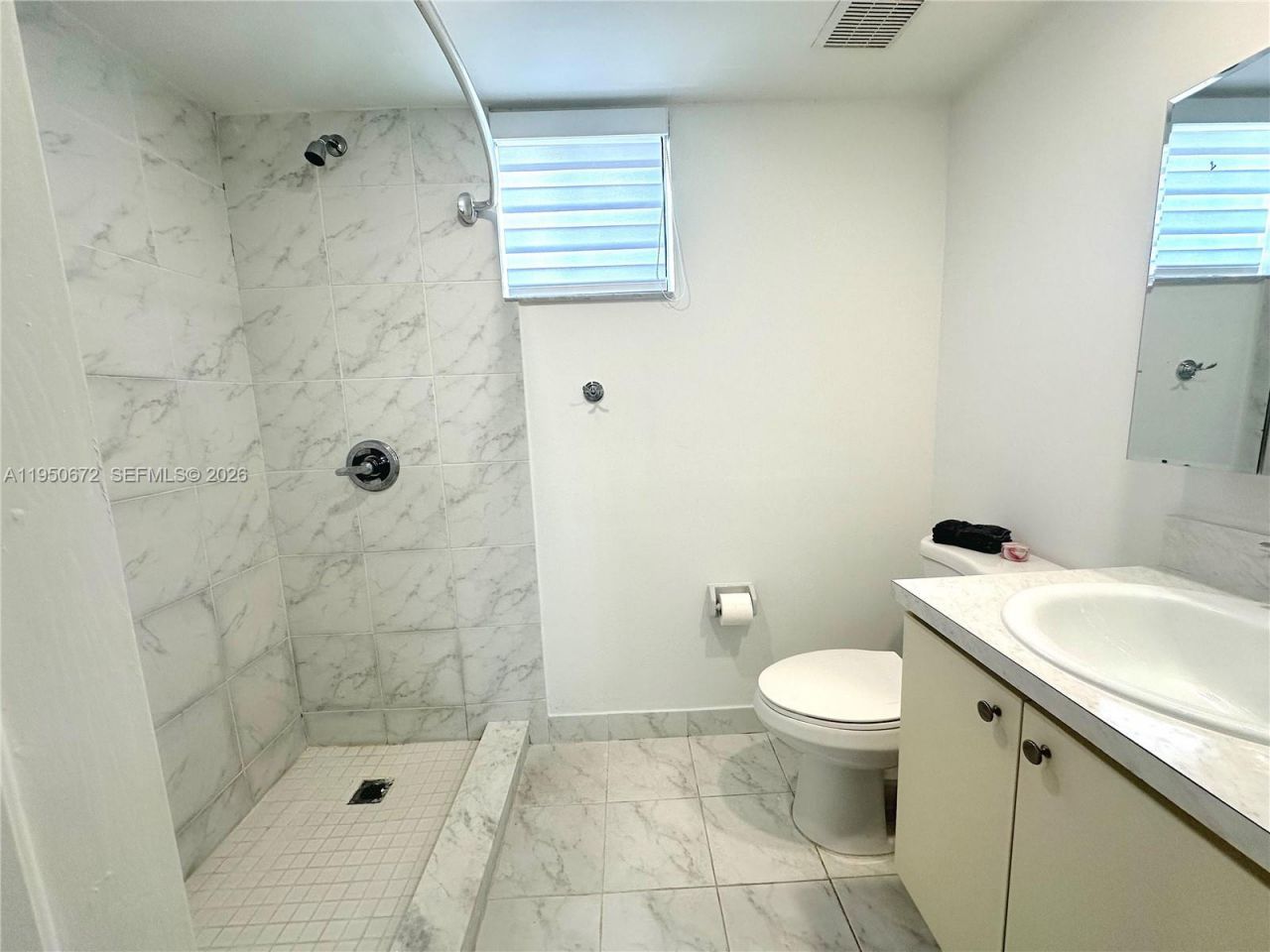 9340 Fontainebleau Blvd, Unit 406, Miami, FL 33172 Photo