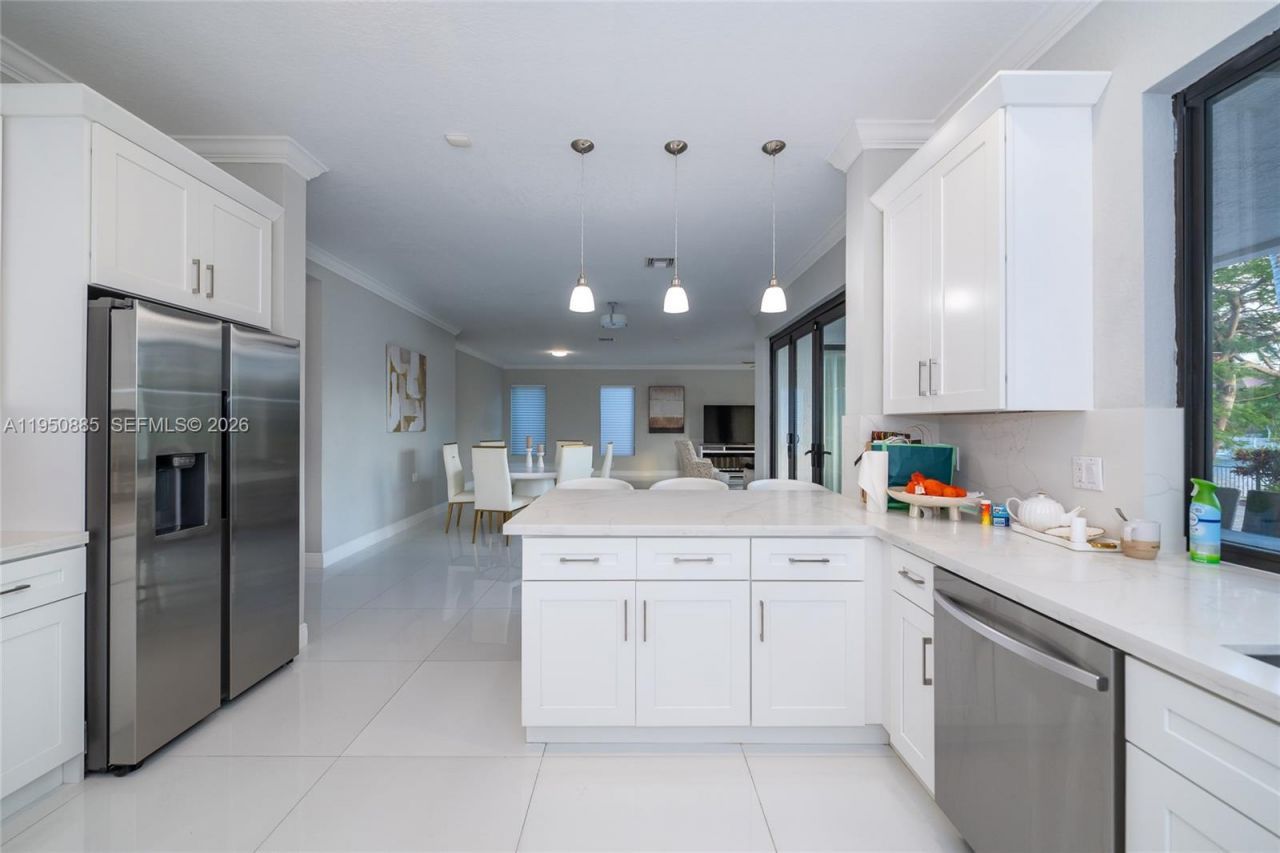 18540 SW 43rd St, Miramar, FL 33029 Photo