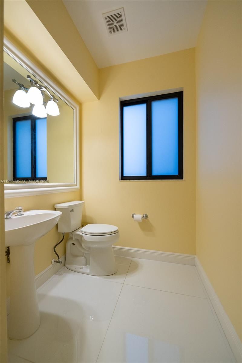 18540 SW 43rd St, Miramar, FL 33029 Photo