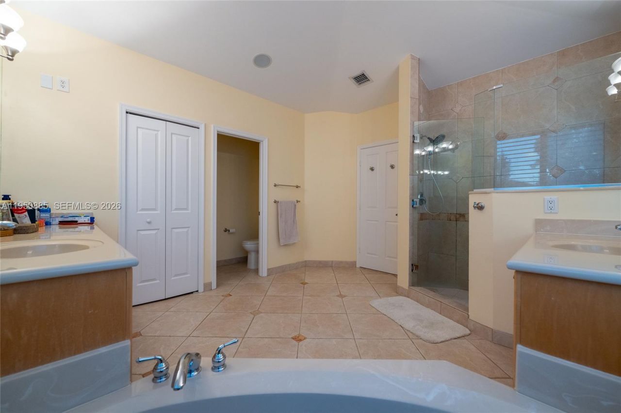 18540 SW 43rd St, Miramar, FL 33029 Photo