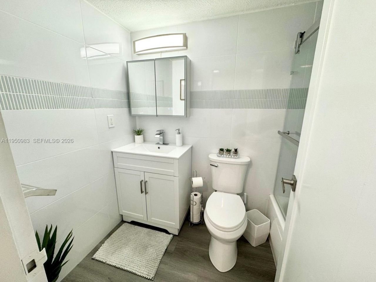 2501 S Ocean Dr, Unit L14, Hollywood, FL 33019 Photo