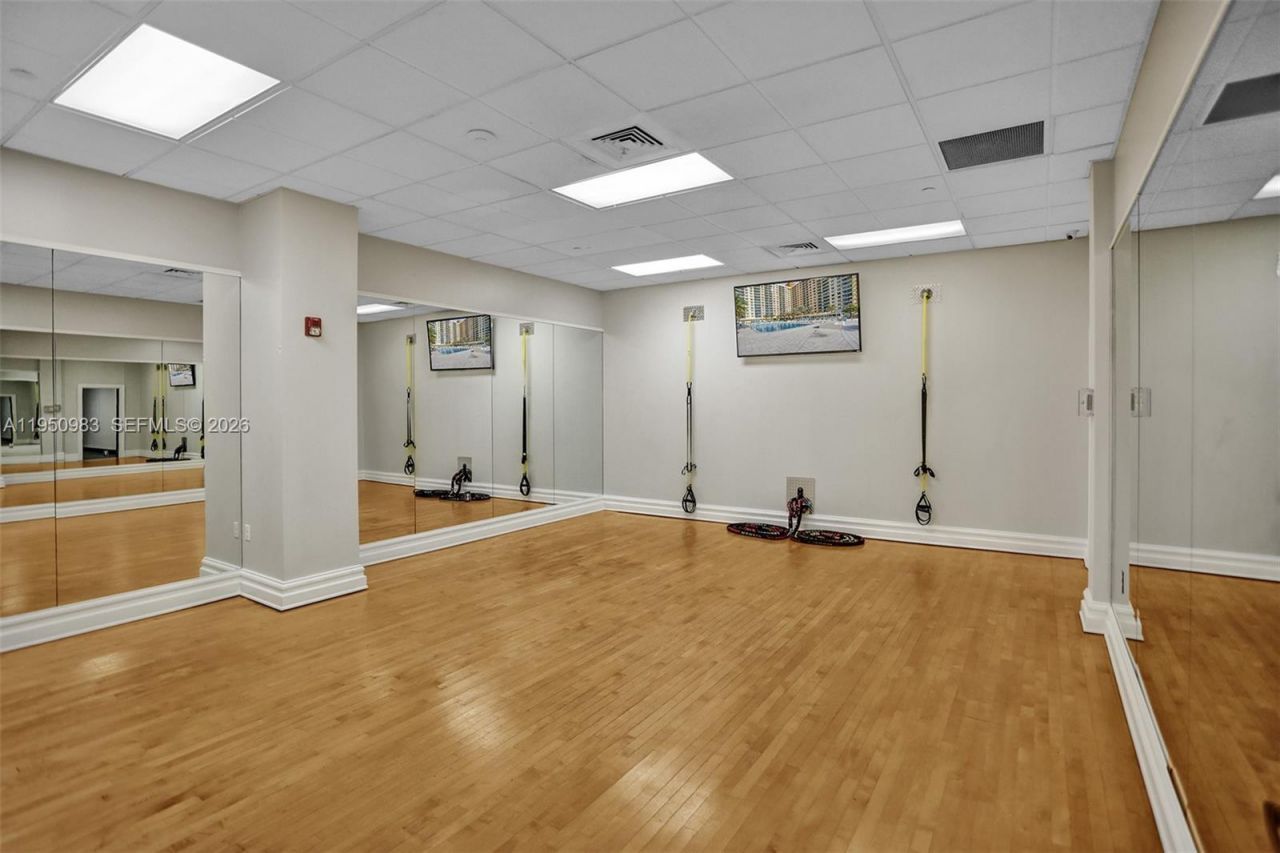 2501 S Ocean Dr, Unit L14, Hollywood, FL 33019 Photo