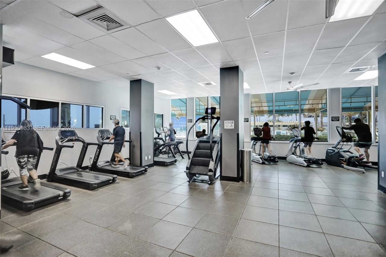 2501 S Ocean Dr, Unit L14, Hollywood, FL 33019 Photo