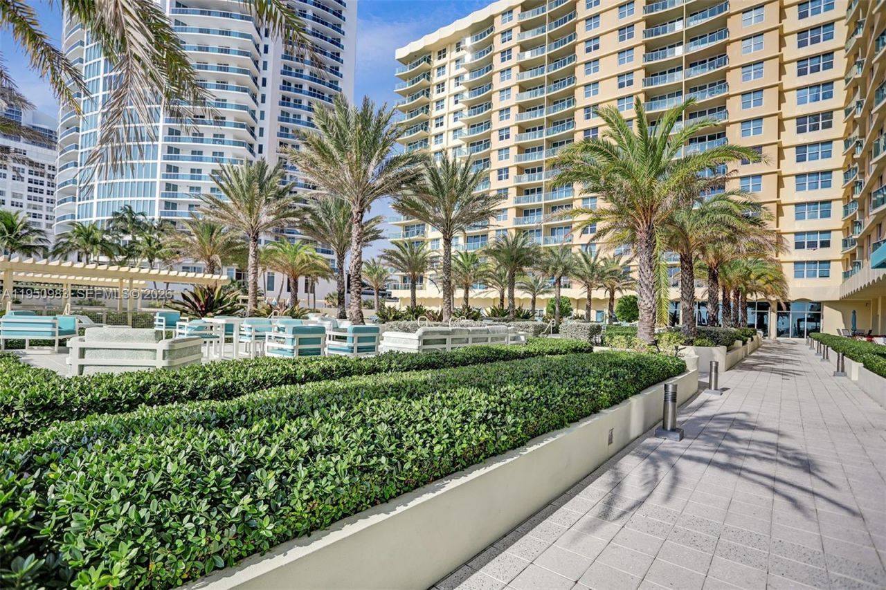 2501 S Ocean Dr, Unit L14, Hollywood, FL 33019 Photo