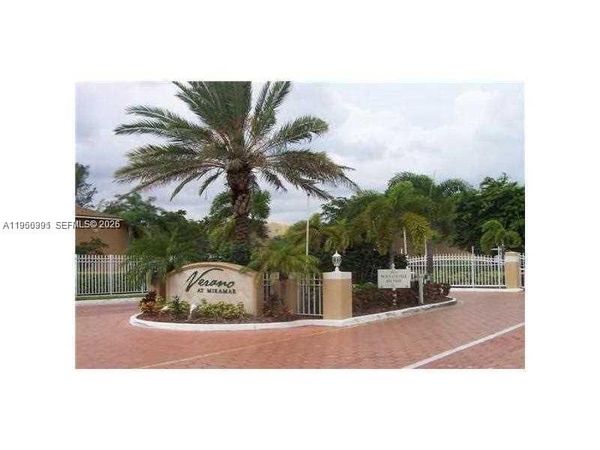 8106 SW 21st Ct, Unit 8106, Miramar, FL 33025