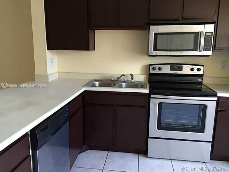 8106 SW 21st Ct, Unit 8106, Miramar, FL 33025 Photo