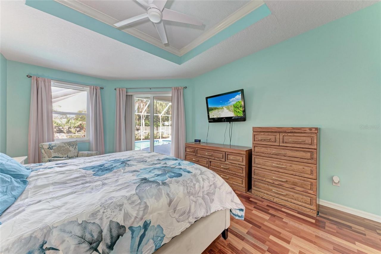 4465 Mcintosh Lake Avenue, Sarasota, FL 34233 Photo