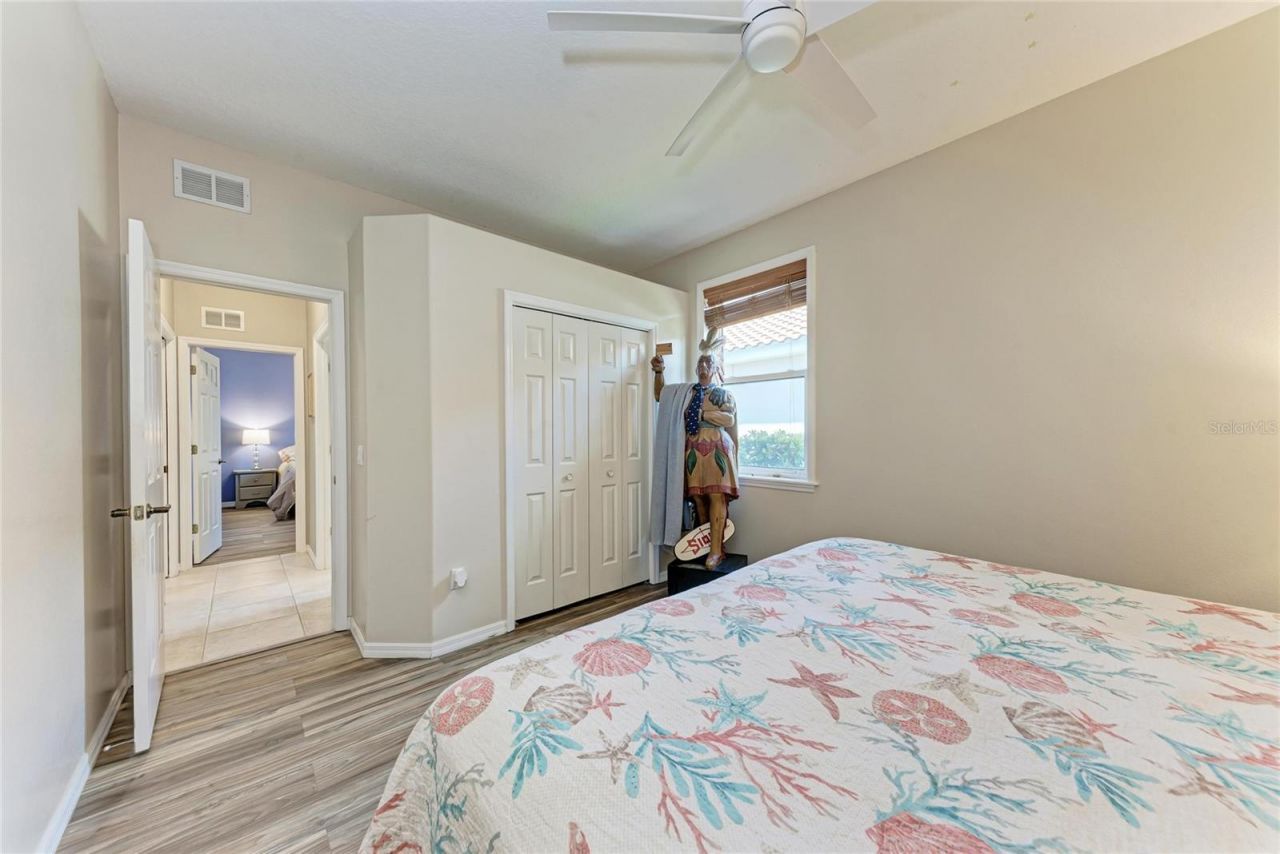 4465 Mcintosh Lake Avenue, Sarasota, FL 34233 Photo