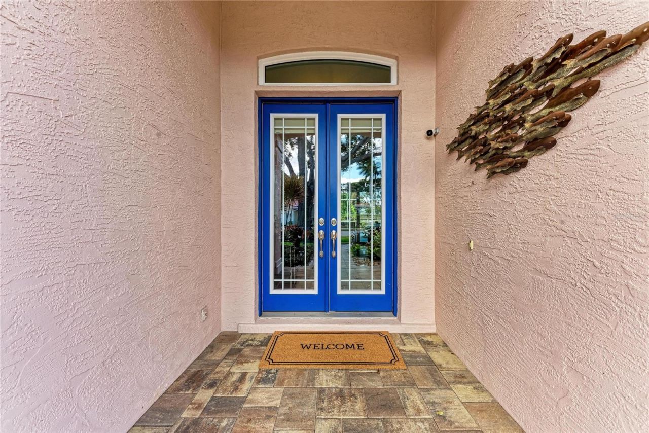 4465 Mcintosh Lake Avenue, Sarasota, FL 34233 Photo