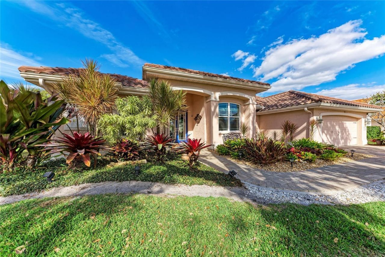 4465 Mcintosh Lake Avenue, Sarasota, FL 34233 Photo