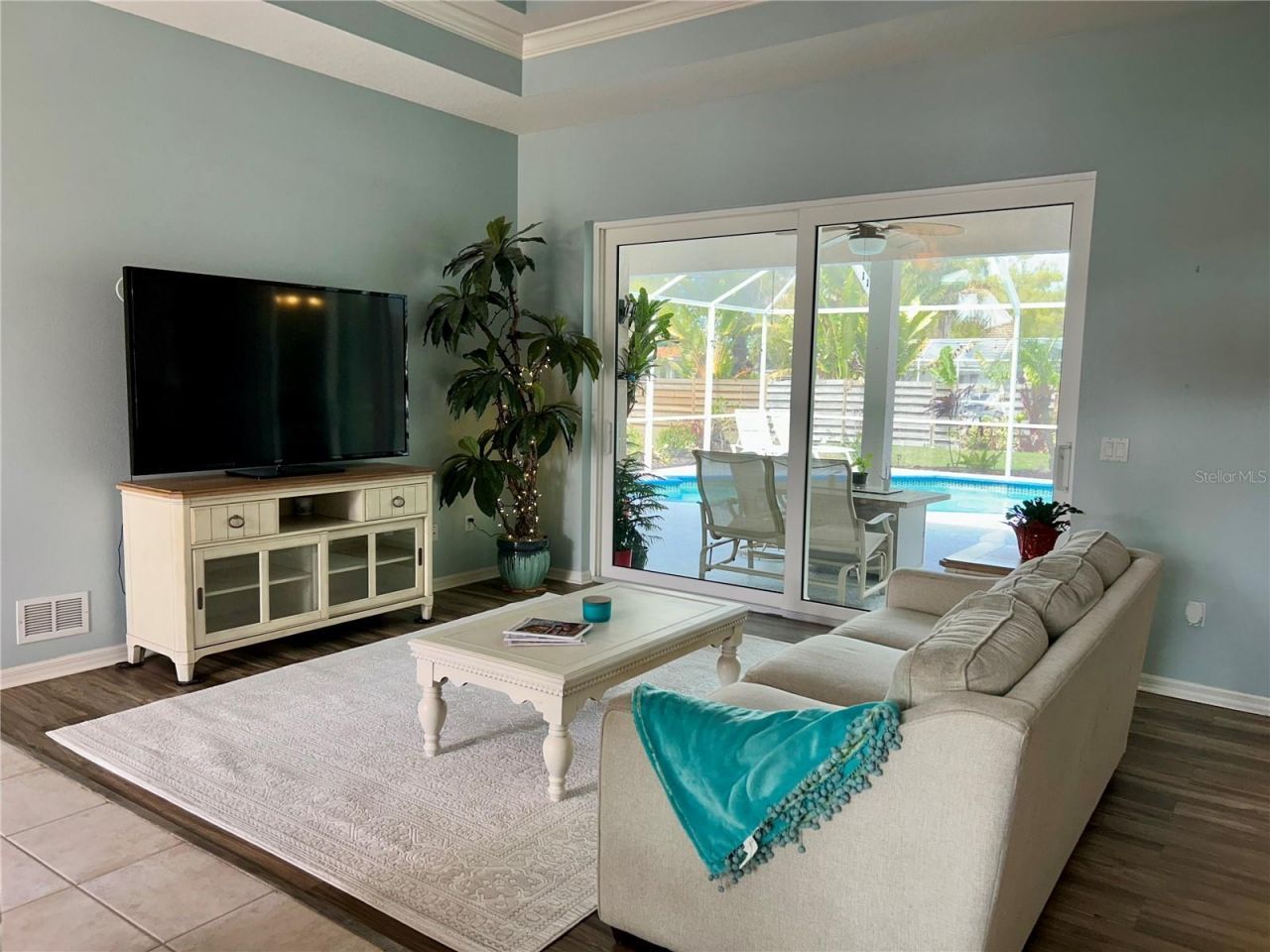 4465 Mcintosh Lake Avenue, Sarasota, FL 34233 Photo