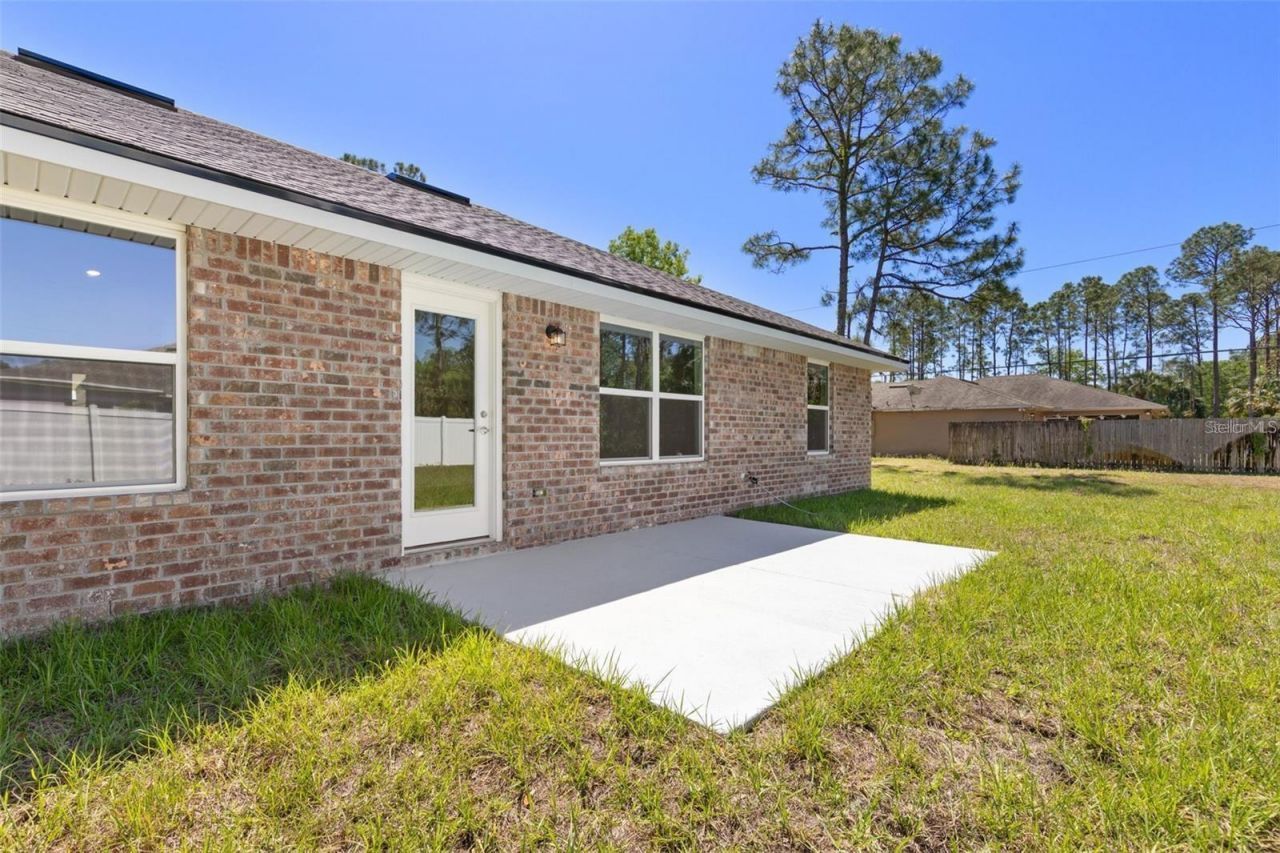 8 Louvet Lane, Palm Coast, FL 32137 Photo