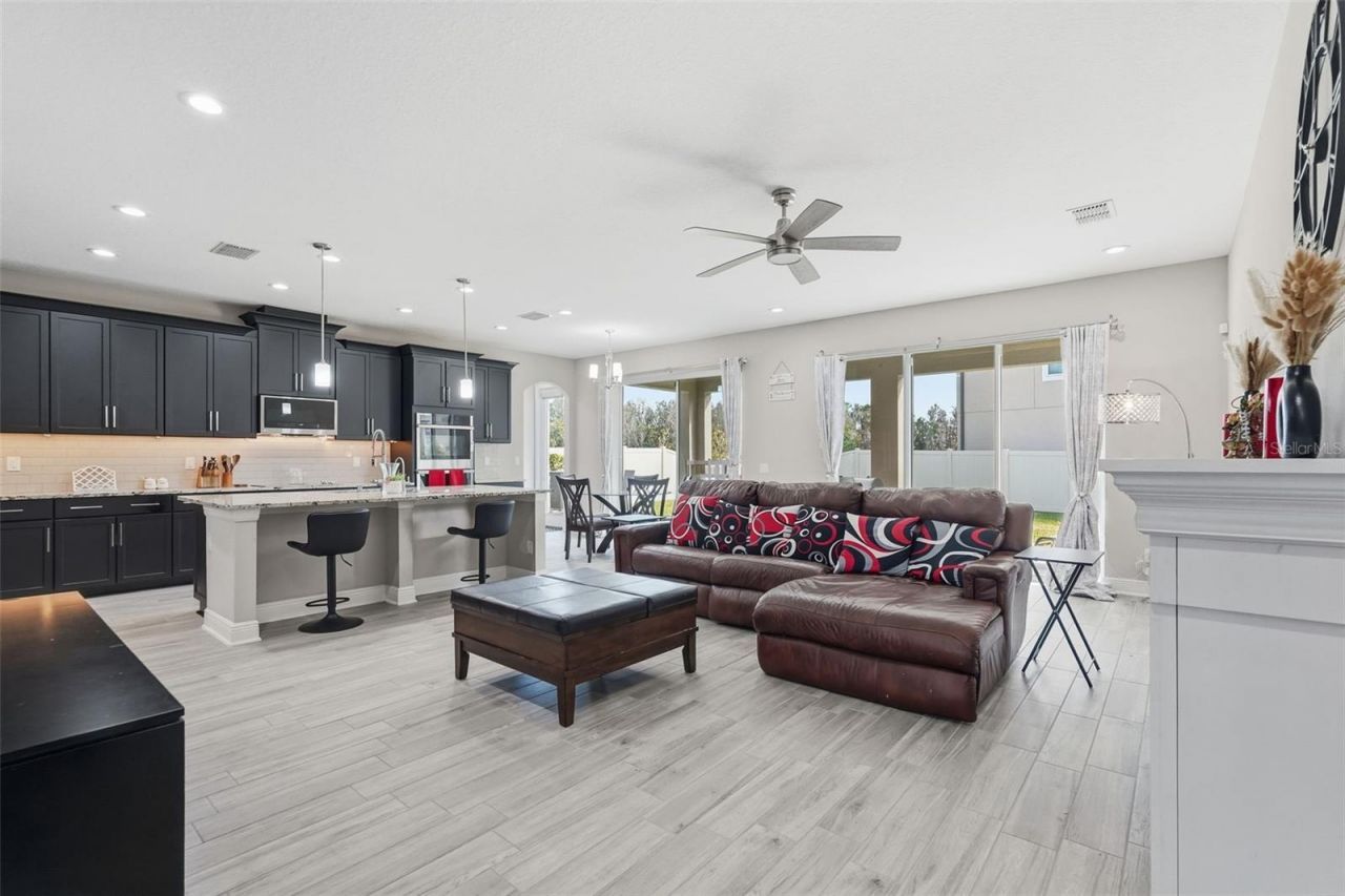 11002 Sundrift Drive, Tampa, FL 33647 Photo