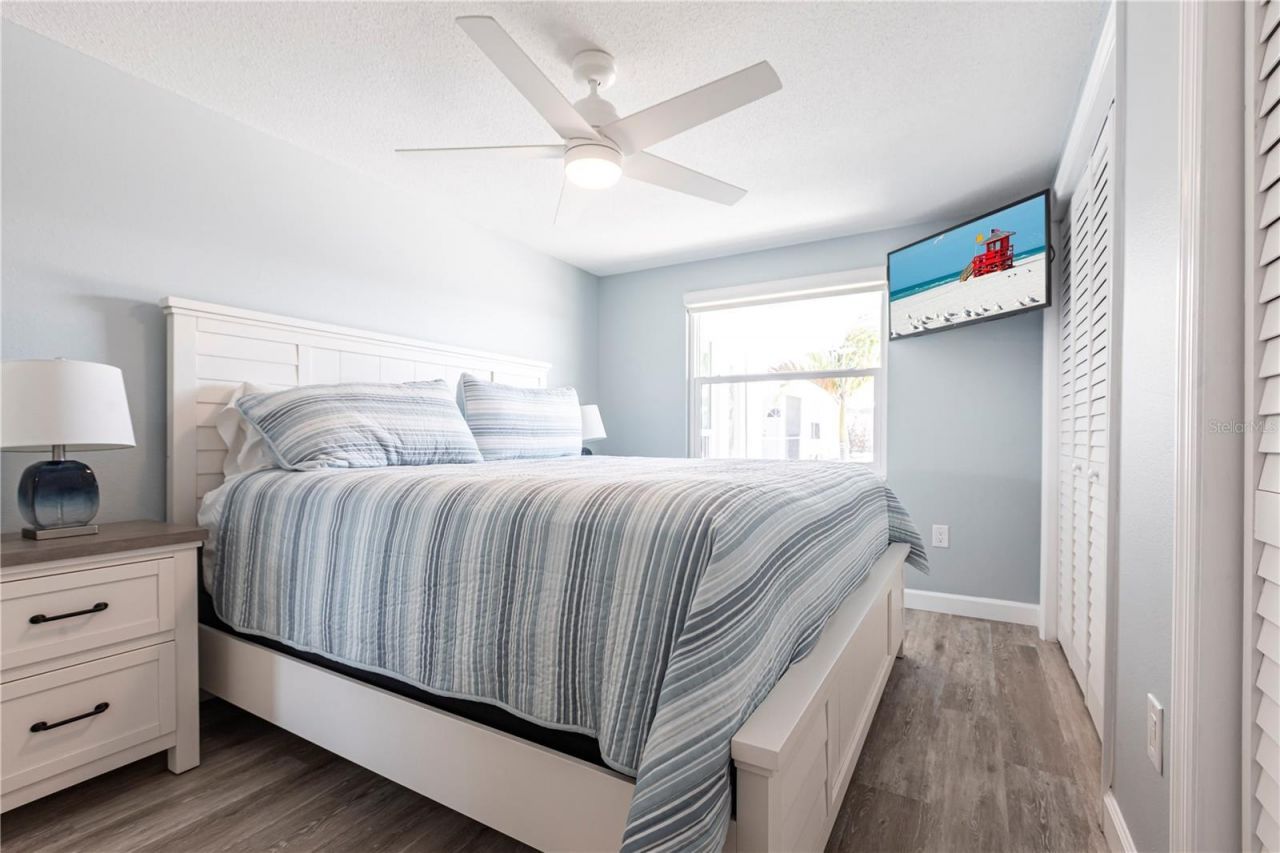 6020 Midnight Pass Road, Unit 53, Sarasota, FL 34242 Photo