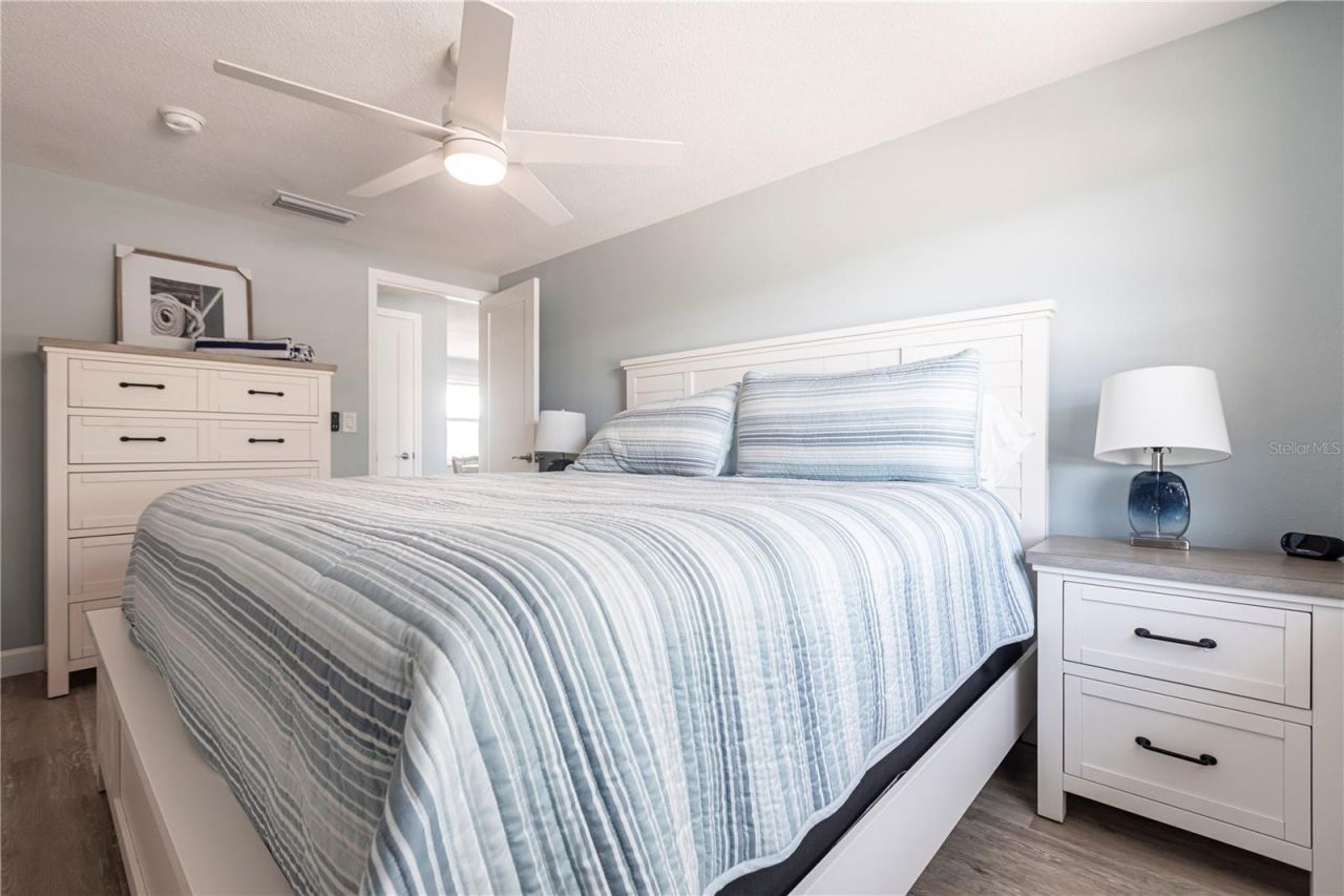 6020 Midnight Pass Road, Unit 53, Sarasota, FL 34242 Photo