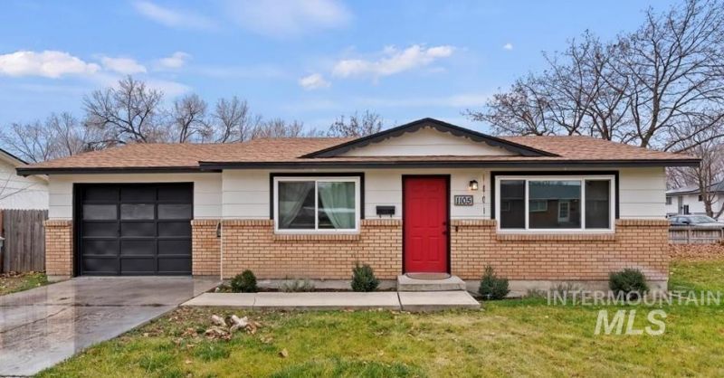 1105 E Roosevelt Ave, Nampa, ID 83686 Main Photo
