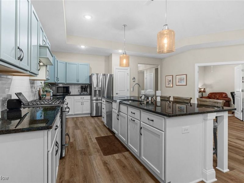 2080 Hawthorn Court, North Canton, OH 44720 Photo 10