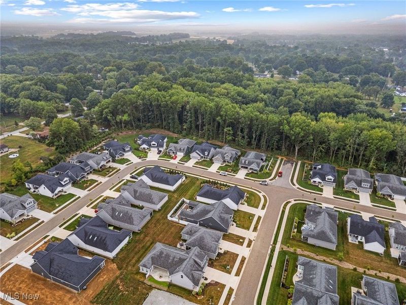 2080 Hawthorn Court, North Canton, OH 44720 Photo 3