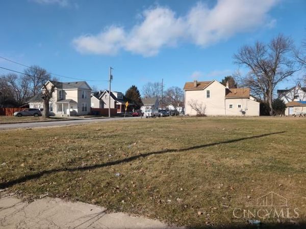 2101 E Fourth Street, Dayton, OH 45403