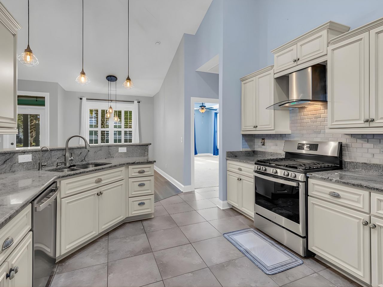 153 Graytwig Circle Photo 4