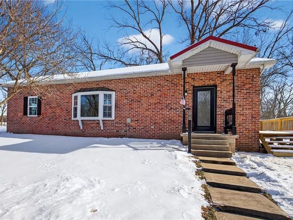 13038 E Minnie Ball Road, Nevada, MO 64772