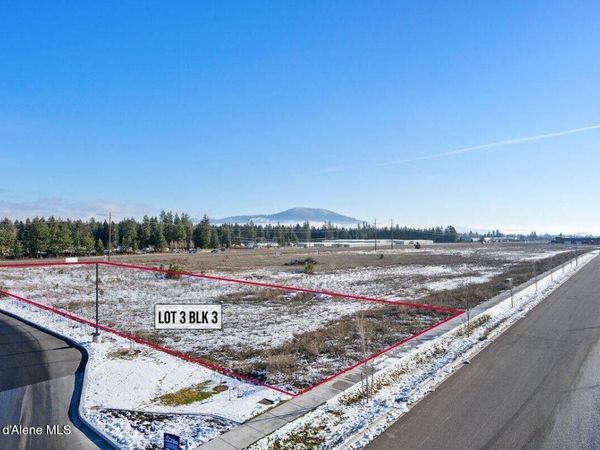 480 W FRYEBURG AVE, Hayden, ID 83835