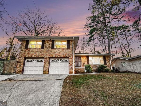 2494 Glenrock Drive, Decatur, GA 30032